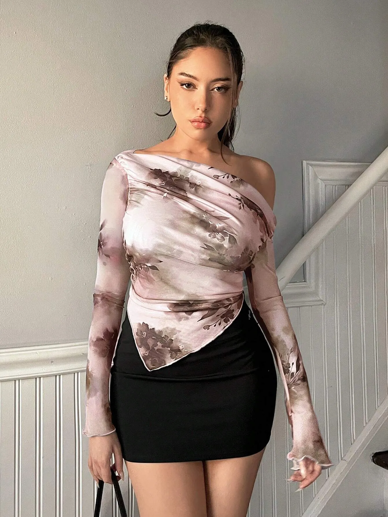 Aloruh Women's Asymmetrical Hem Tie Dye Long Sleeve T-Shirt