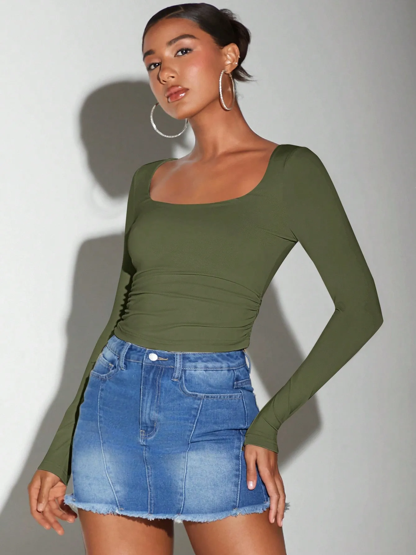 BAE Women's Long Sleeve Square Neck T-Shirt