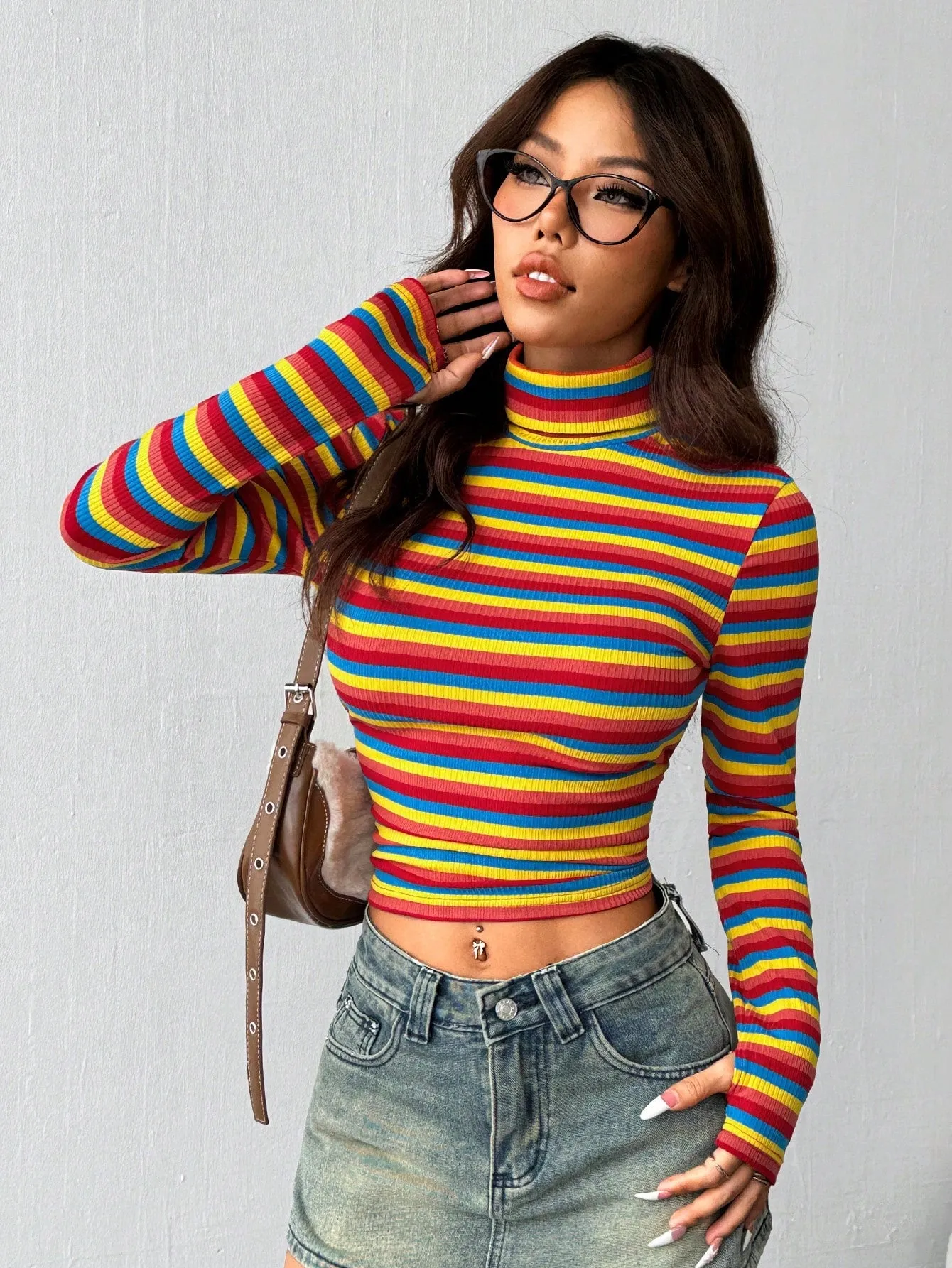 EZwear Women's New Colorful Stripe Stand Collar Form-Fitting Long Sleeve Crop Top